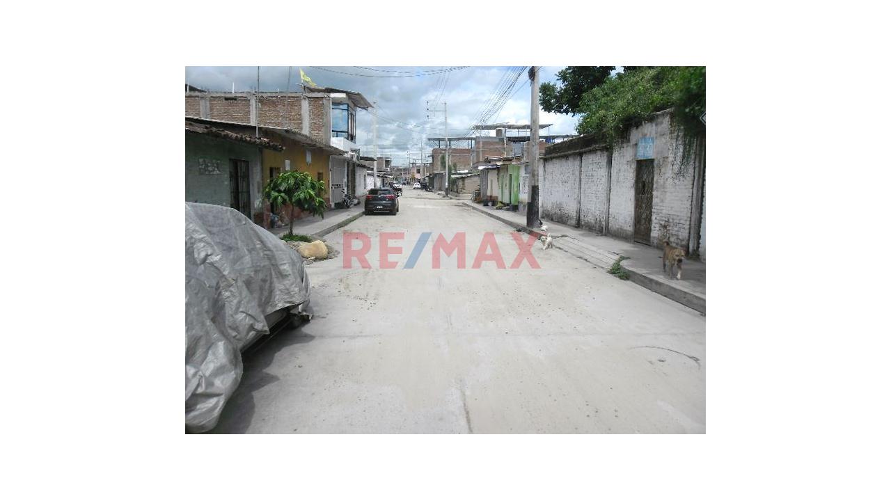 Venta De Casa Como Terreno En Chulucanas - Centro — foto 4