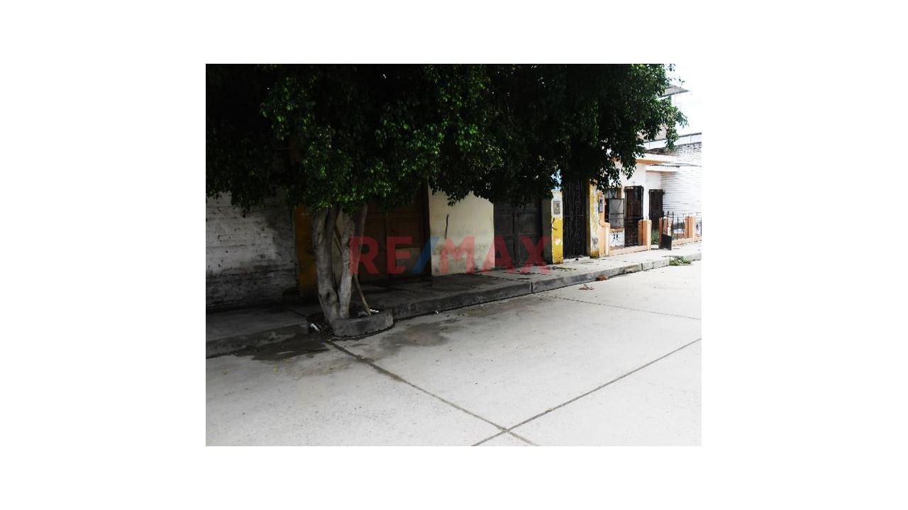 Venta De Casa Como Terreno En Chulucanas - Centro — foto 10