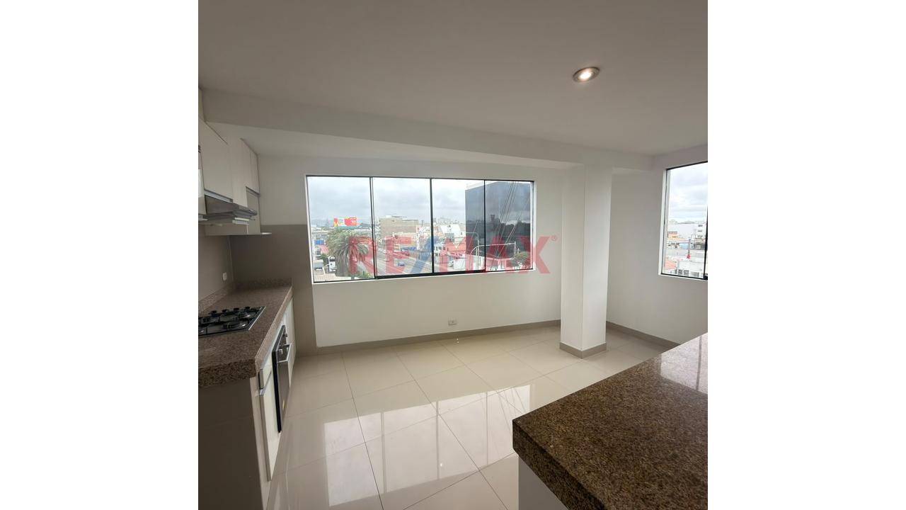 Venta De Departamento En Miraflores (A Una Cuadra Del Ovalo Higuereta) — foto 4