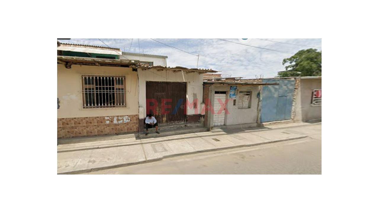 Vendo Terreno En Avenida Progreso Castilla Nro 337 - A Tres Cuadra Del  Aeropuerto — foto 6