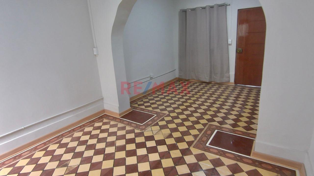 Encantadora Casita Barranquina Remodelada | 2 Dormitorios | A 2 Cuadras De Utec — foto 4