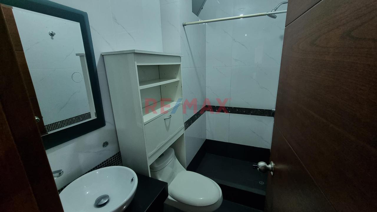 Moderno Departamento En Urb Barrio Medico, Cerca De Todo !!!, 02 Dorm, Cochera, Comodidad, Accesibilidad, Y Vista - 17
