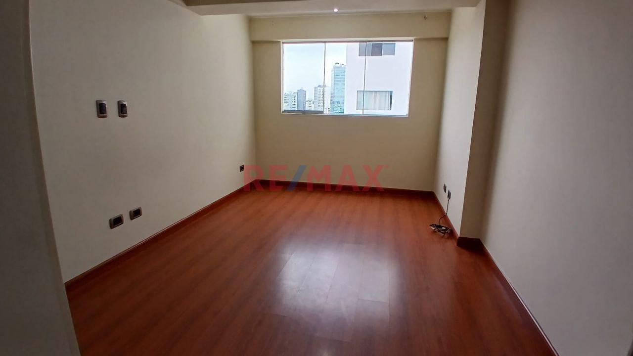 Venta Departamento En Javier Prado Cuadra 3 - Magdalena Del Mar — foto 2