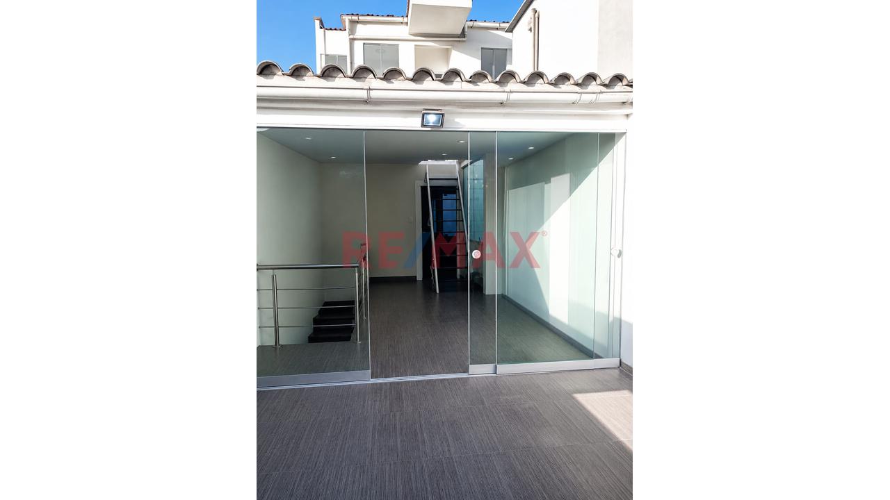 Se Alquila Duplex Con Estacionamiento Y Aires - 8