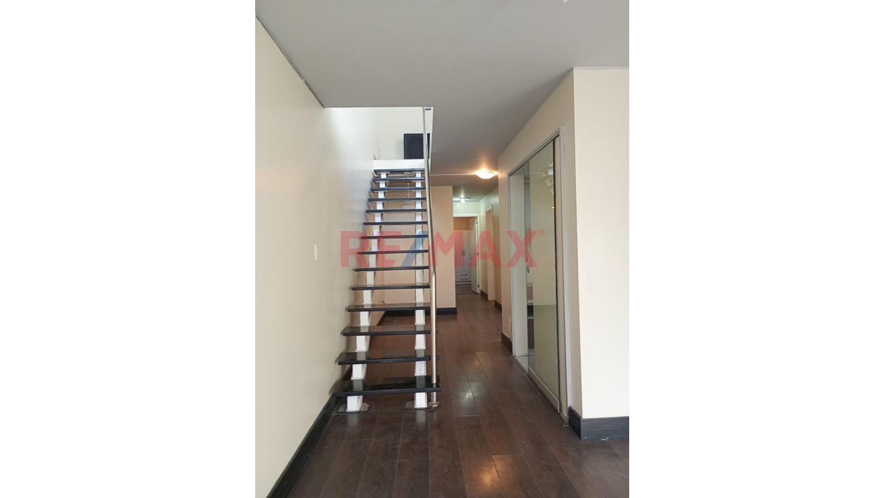 Se Alquila Duplex Con Estacionamiento Y Aires - 21