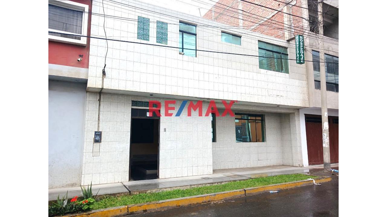 Propiedad En Venta Con Alto Potencial – Ideal Para Hospedaje, Clínica U Oficinas En Trujillo - 1