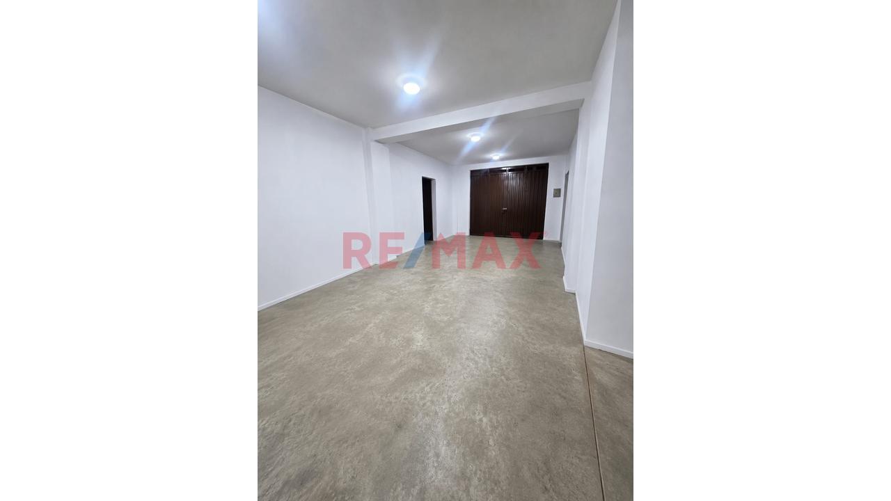 San Martin De Porres - Local Comercial 39M2 - Alquiler En Primer Piso Cuadrante De La Av Canta Callao Y Av. Tantamayo — foto 3