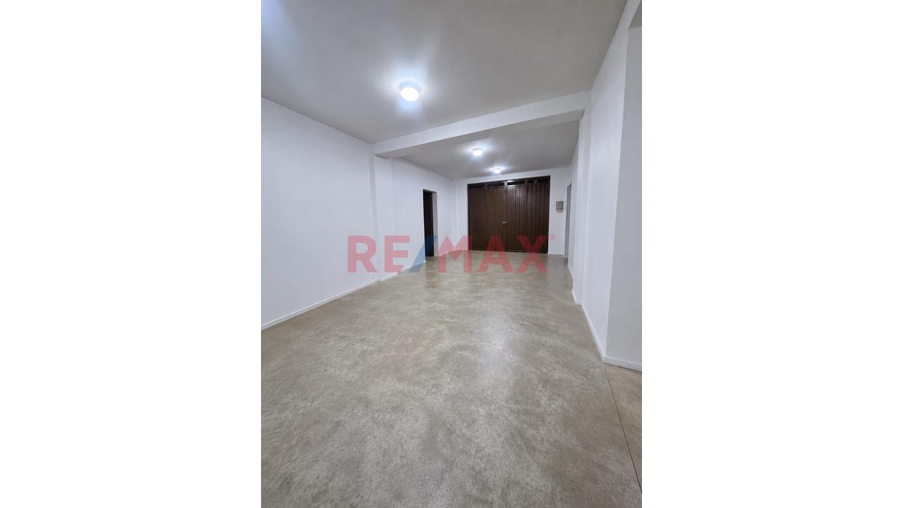 San Martin De Porres - Local Comercial 39M2 - Alquiler En Primer Piso Cuadrante De La Av Canta Callao Y Av. Tantamayo — foto 2