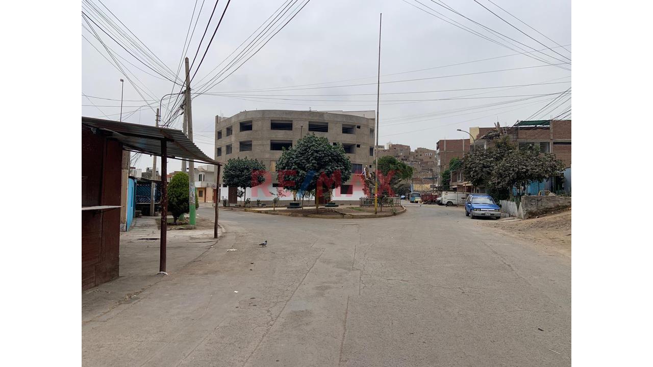 San Martin De Porres - Local Comercial 39M2 - Alquiler En Primer Piso Cuadrante De La Av Canta Callao Y Av. Tantamayo — foto 12