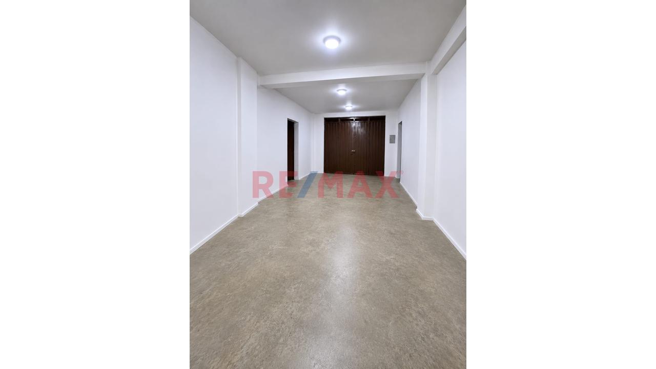 San Martin De Porres - Local Comercial 39M2 - Alquiler En Primer Piso Cuadrante De La Av Canta Callao Y Av. Tantamayo — foto 4