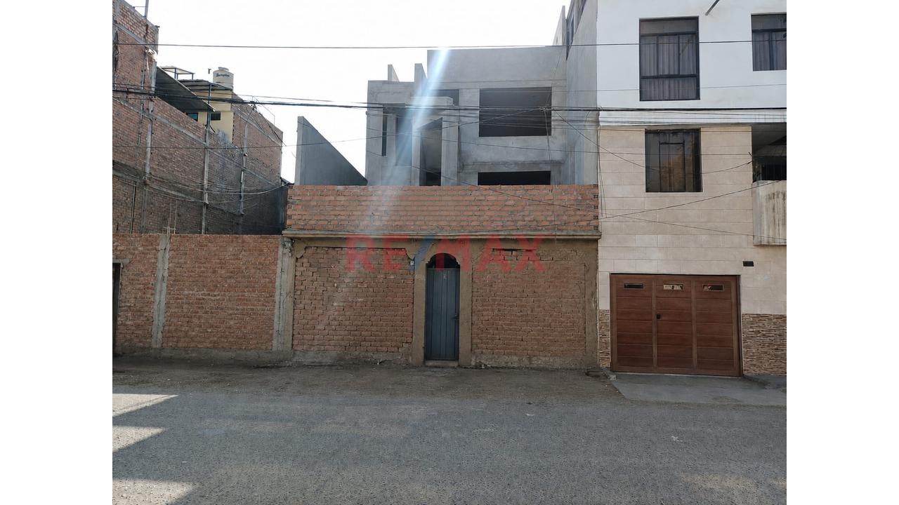 Venta De Terreno Con Multifamiliar De 3 Pisos – Urb. Covidunt, Trujillo - 2