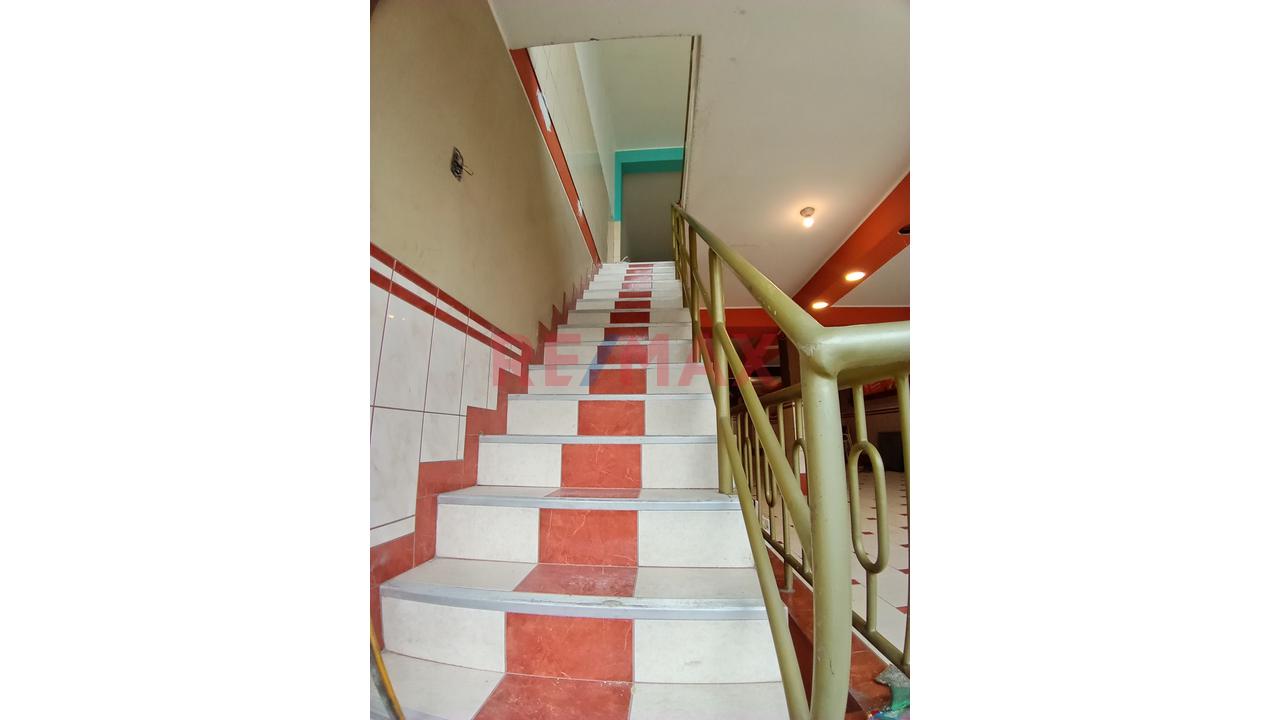 Local Comercial En Venta - 9
