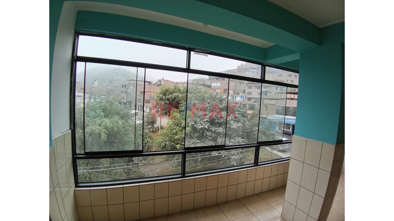 Local Comercial En Venta - 12
