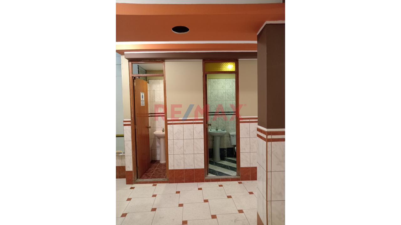 Local Comercial En Venta - 6
