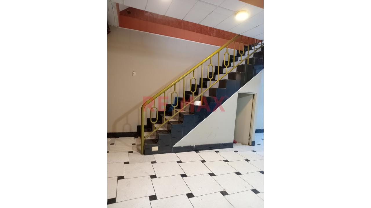 Local Comercial En Venta - 15
