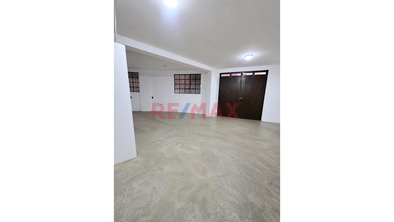 San Martin De Porres - Local Comercial 59  M2 - Alquiler  En Primer Piso  Cuadrante De La Av Canta Callao Y Av. Tantamayo — foto 11