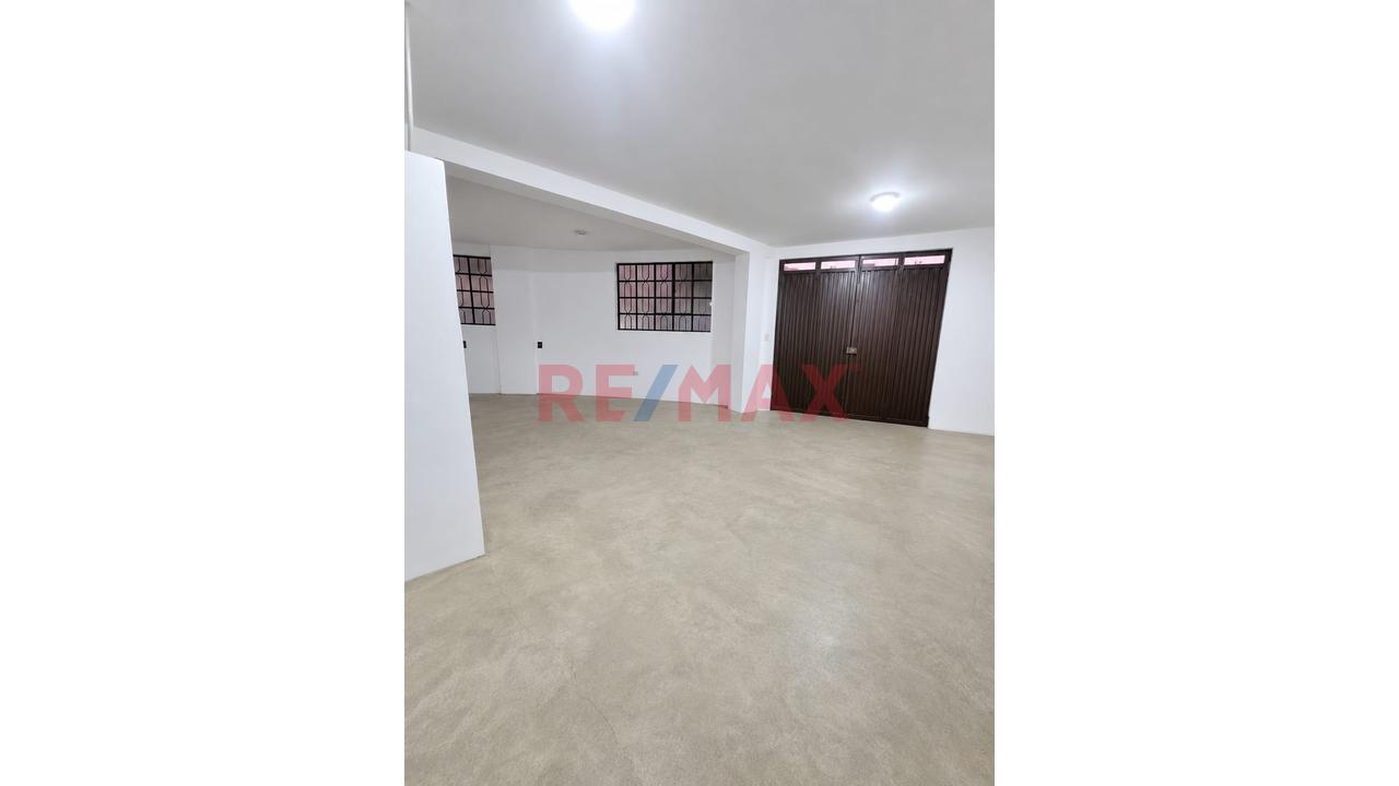 San Martin De Porres - Local Comercial 59  M2 - Alquiler  En Primer Piso  Cuadrante De La Av Canta Callao Y Av. Tantamayo — foto 10