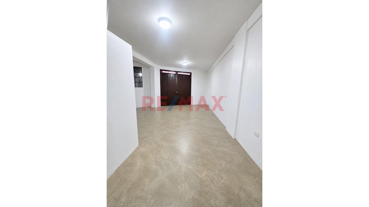 San Martin De Porres - Local Comercial 59  M2 - Alquiler  En Primer Piso  Cuadrante De La Av Canta Callao Y Av. Tantamayo — foto 8