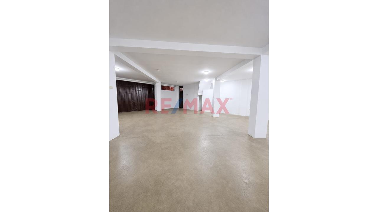 San Martin De Porres - Local Comercial  De 205 M2 - Alquiler En Primer Piso Cuadrante De La Av Canta Callao Y Av. Tantamayo — foto 15
