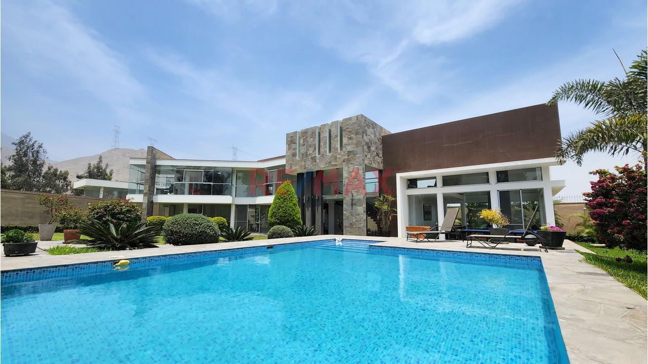 Moderna Casa De Campo En Venta En Pachacamac - 2