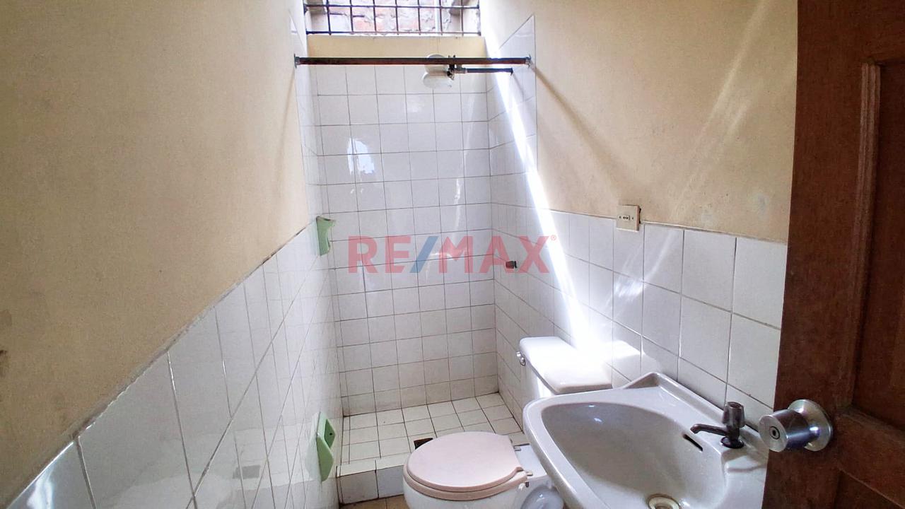 Venta De Oficina Barata En Jr San Martin Centro De Trujillo - 6