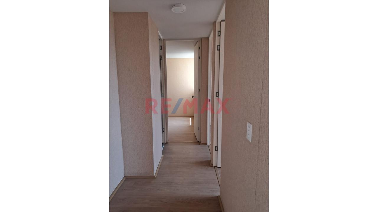 Alquiler Departamento En San Juan De Lurigancho — foto 2