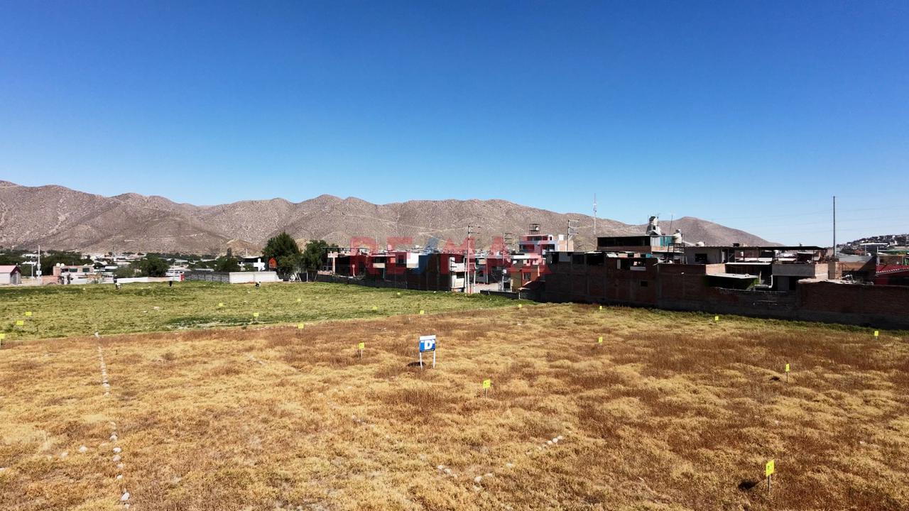 Se Vende Terreo Urbano En "La Planicie De Lara" En Socabaya - 2
