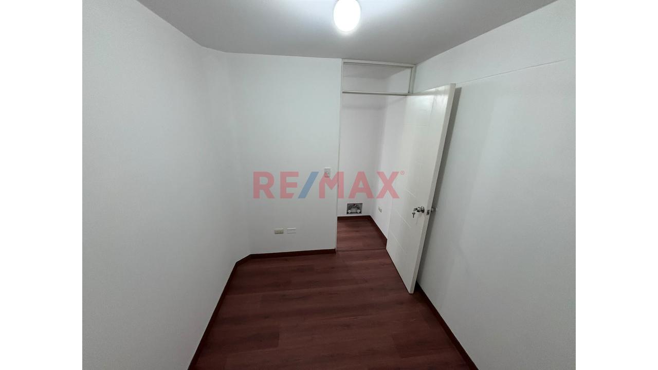 Oportunidad Dpto. En Venta En Barrio Medico Surquillo — foto 14