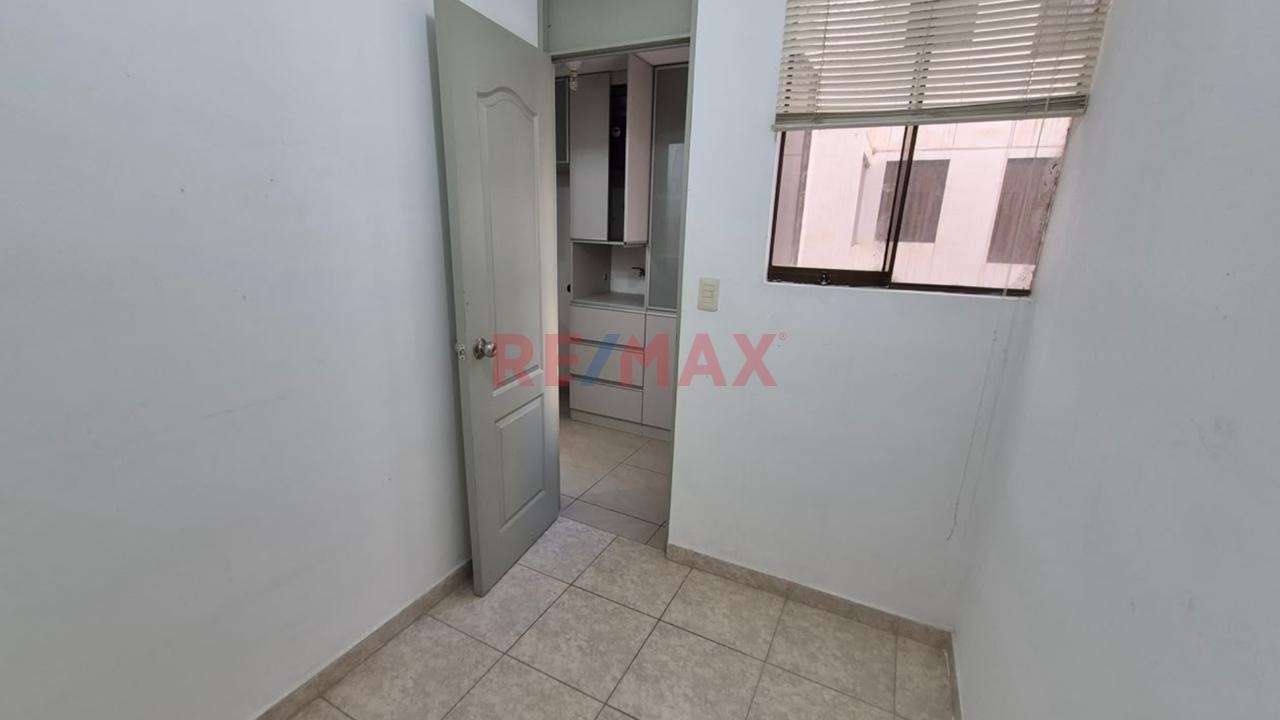 Departamento Tercer Piso En Venta Residencial Jockey La Victoria Chiclayo — foto 14