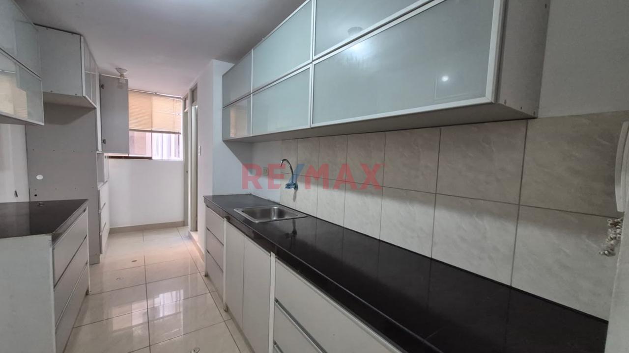 Departamento Tercer Piso En Venta Residencial Jockey La Victoria Chiclayo — foto 12