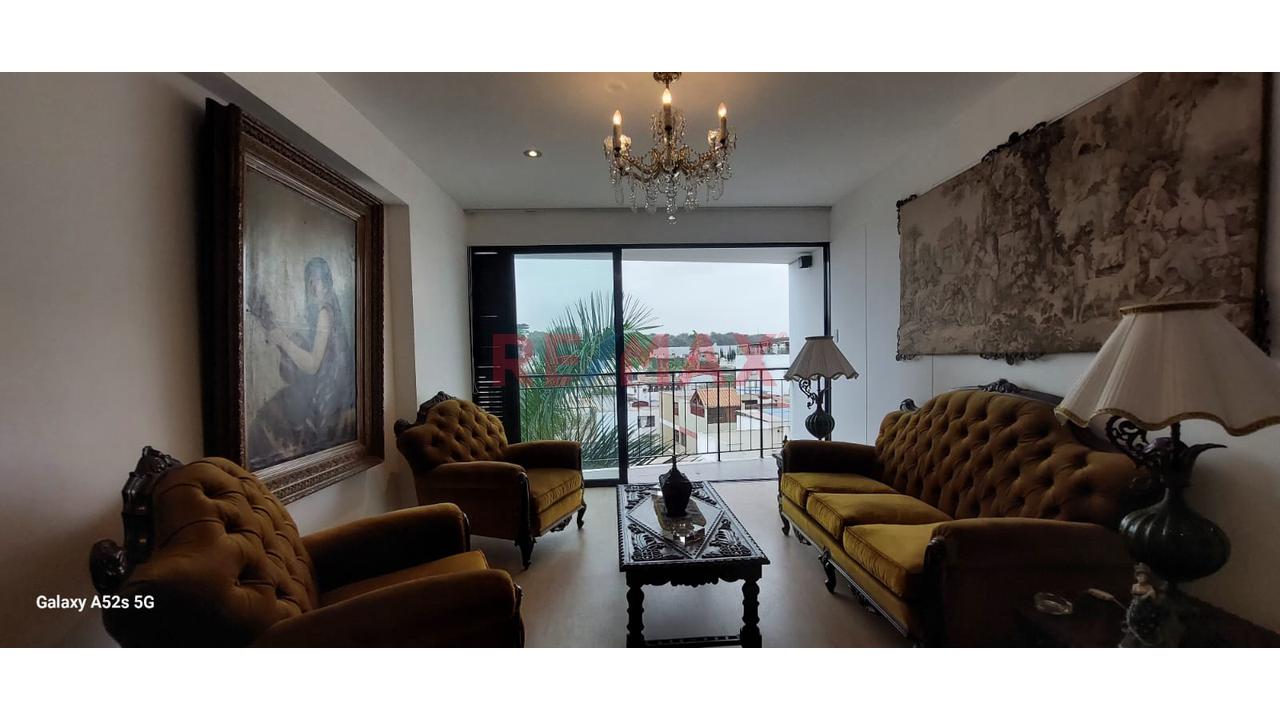 Vive En Barranco. En Un Moderno Departamento De Tres Habitaciones
