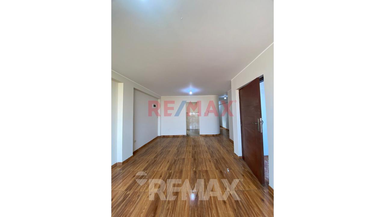 Se Vende Exclusivo Departamento Con Vista Panoramica Y Ascensor En Sjl — foto 2