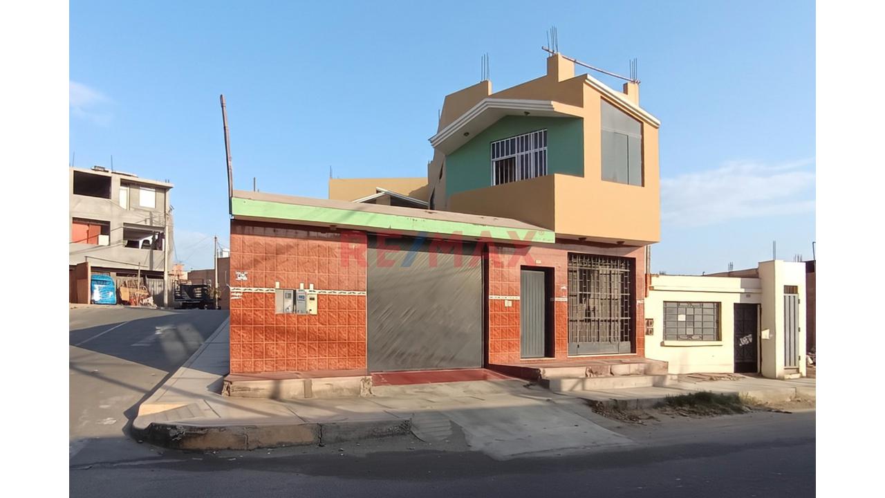 Casa De Gran Tamaño En Venta En Santa María – Huacho