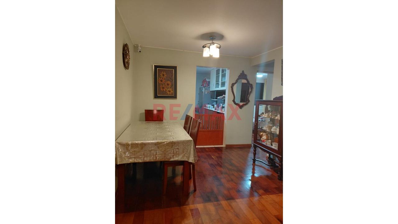 Venta De Departamento Frente A Parque