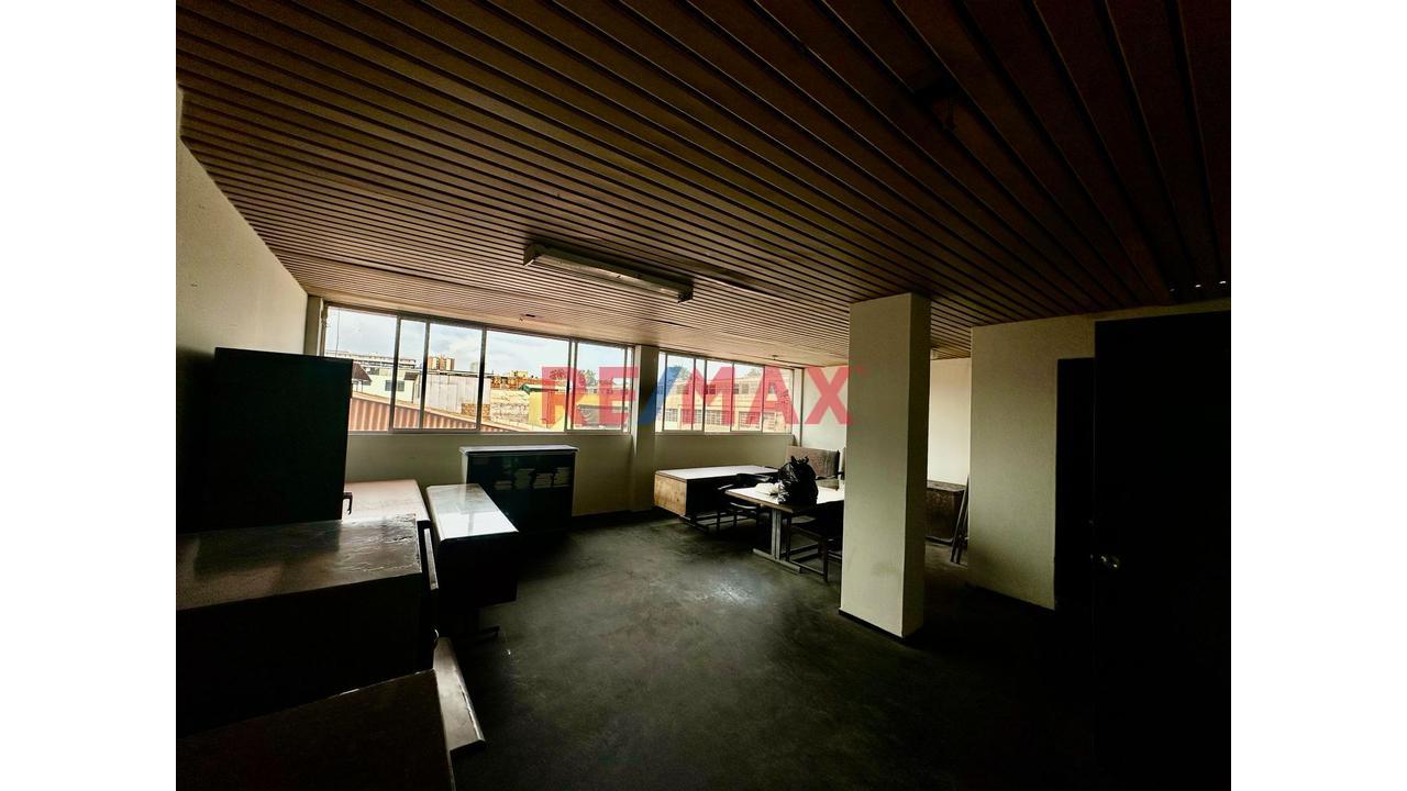 Se Vende Oficina Comercial En El Callao