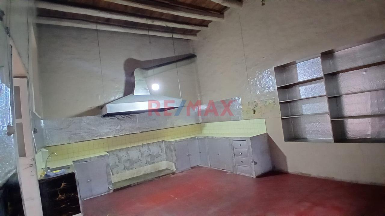 Casa de 7 dormitorios y 2 baños ubicado en Cajamarca Casa de 7 dormitorios y 2 baños ubicado en Cajamarca