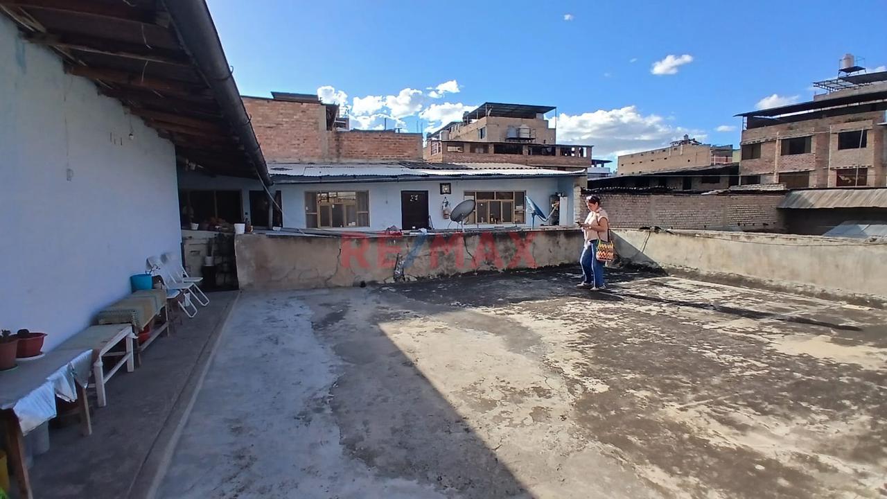 Se Vende Casa De 448.75 M2, Jr. Hualgayoc Nro 233, Barrio San José, Cajamarca - 8