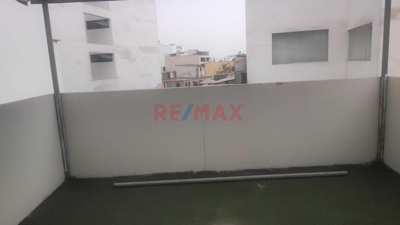 Se Alquila Local Comercial En Surco - 3