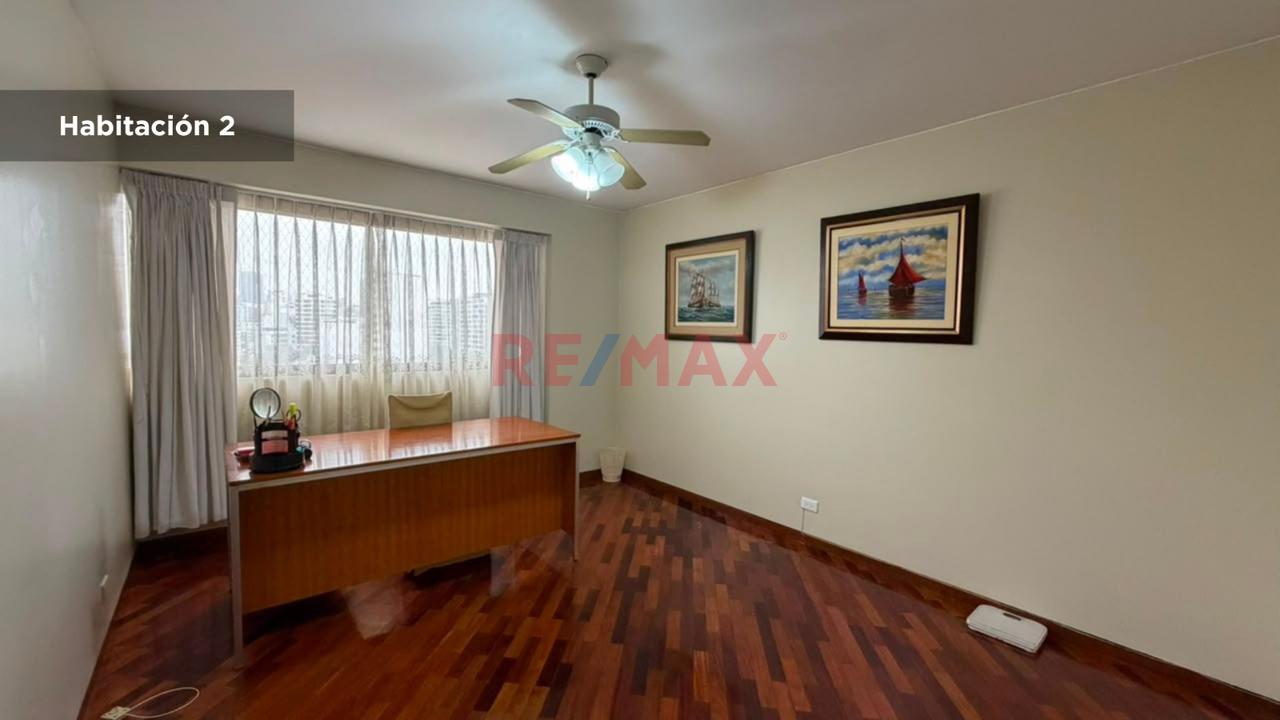 Venta De Amplio Departamento Flat En San Isidro — foto 14