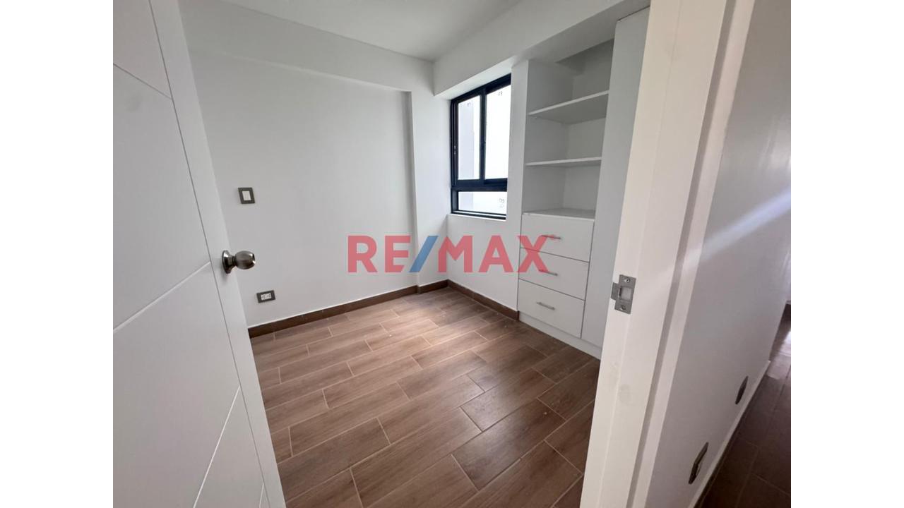 Duplex 4 Habitaciones + Cochera + Aires - 6