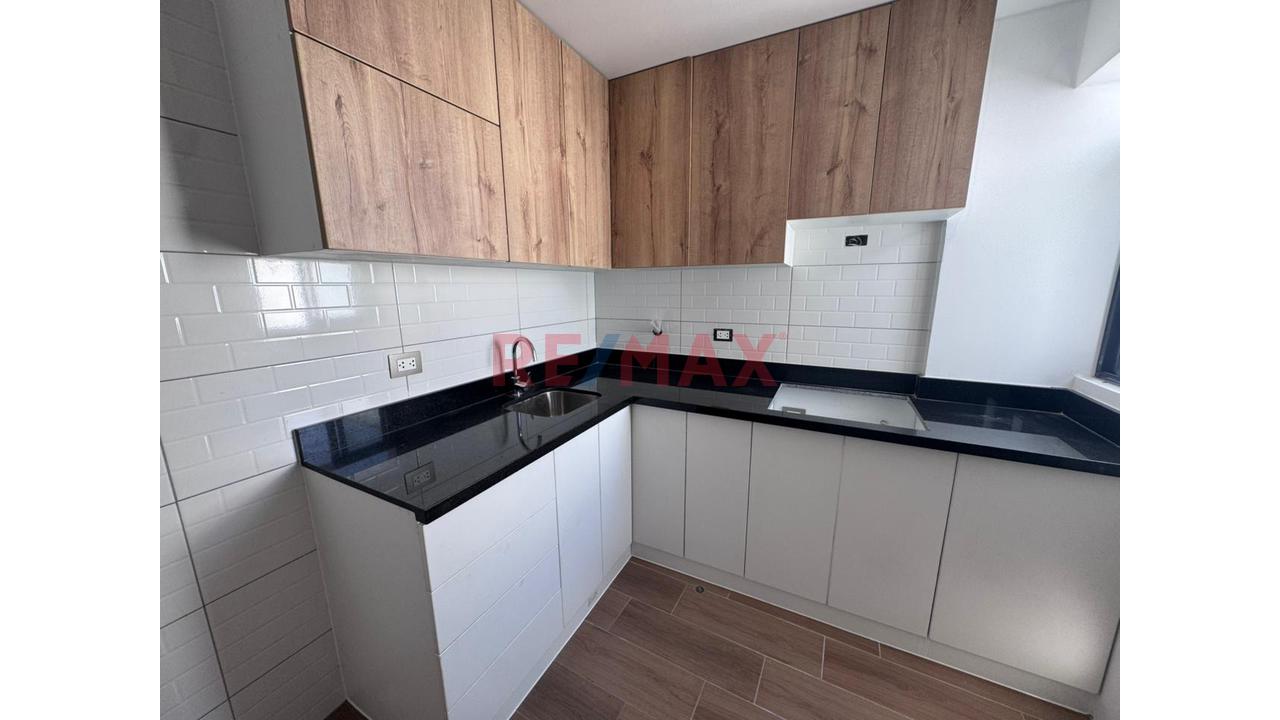 Duplex 4 Habitaciones + Cochera + Aires - 11