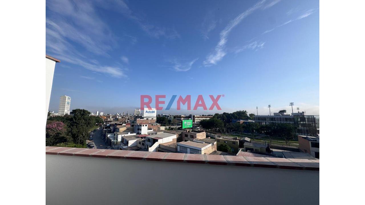 Duplex 4 Habitaciones + Cochera + Aires - 5