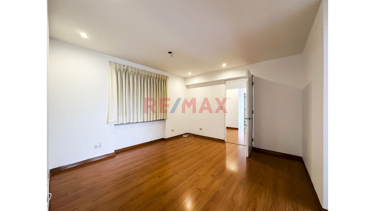 Exclusivo Departamento En Venta – Santiago De Surco — foto 8