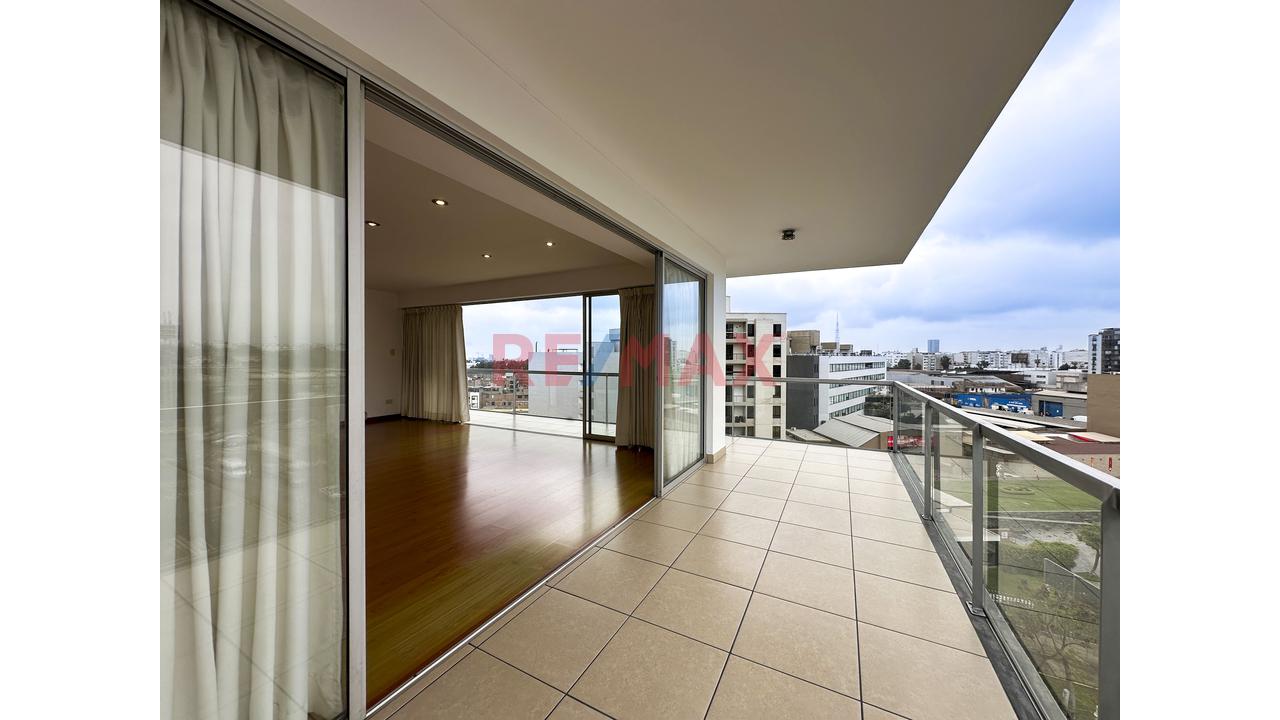 Exclusivo Departamento En Venta – Santiago De Surco — foto 3