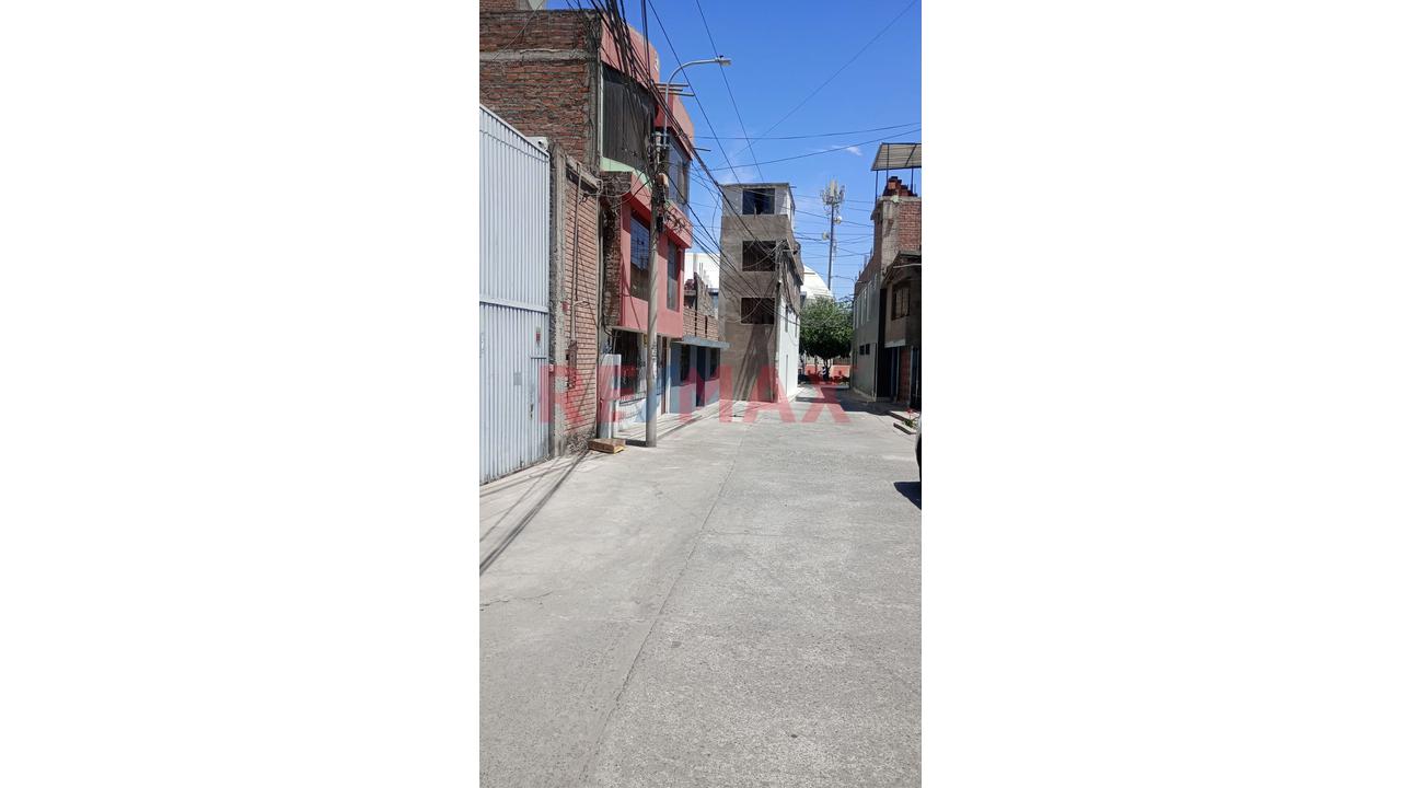 Venta De Terreno De 900 M2 En José Luis Bustamante Y Rivero A Media Cuadra De La Av. Dolores Ideal Para Proyectos E Inversión — foto 3