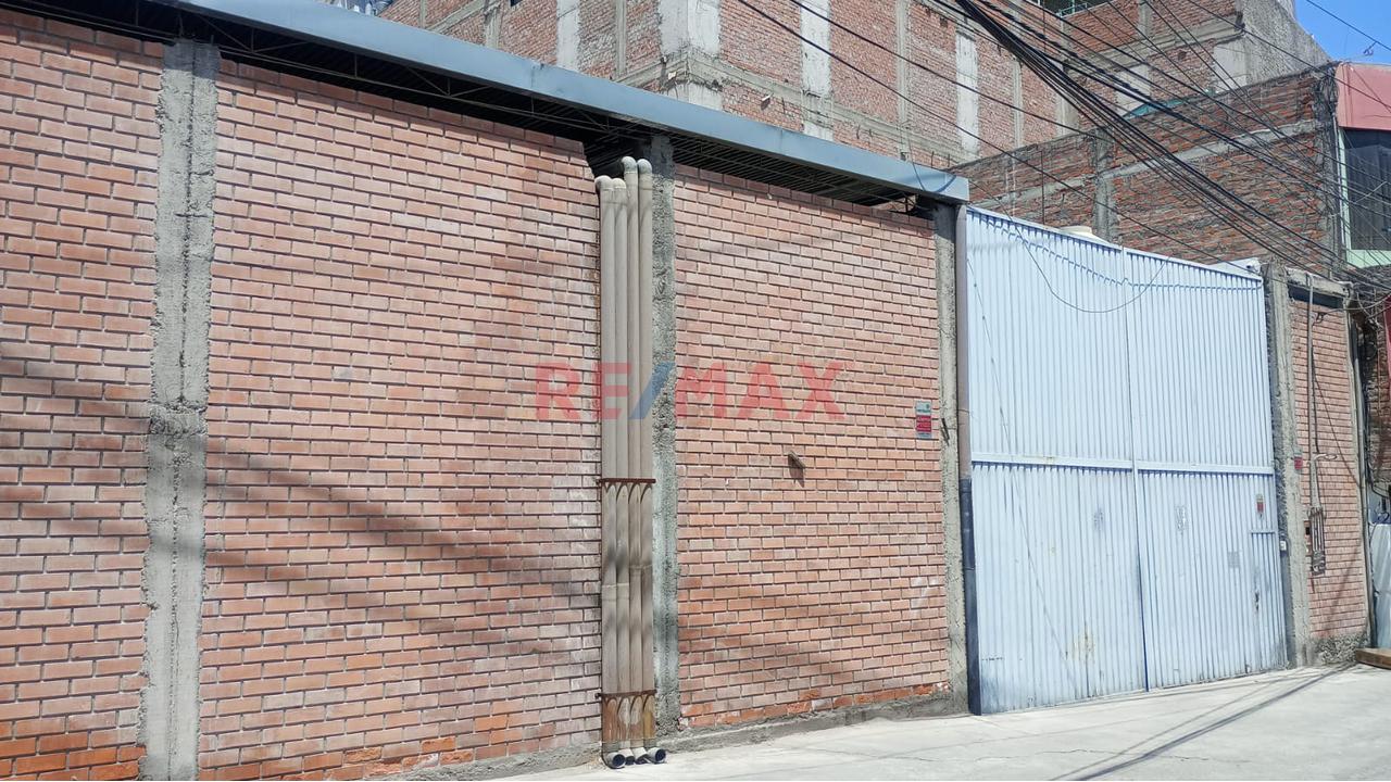 Venta De Terreno De 900 M2 En José Luis Bustamante Y Rivero A Media Cuadra De La Av. Dolores Ideal Para Proyectos E Inversión — foto 4