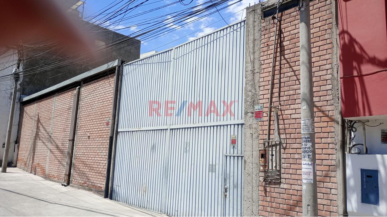 Venta De Terreno De 900 M2 En José Luis Bustamante Y Rivero A Media Cuadra De La Av. Dolores Ideal Para Proyectos E Inversión — foto 2