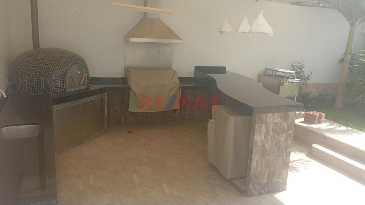 Casa En Venta En Chaclacayo – Amplia, Elegante Y Con Excelente Área Socia - 14