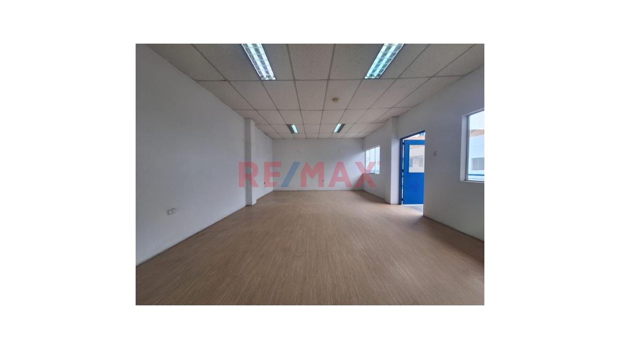 🏢¡Oportunidad Estratégica En Los Olivos! Venta De Local Comercial Con Zonificación Cz — foto 12