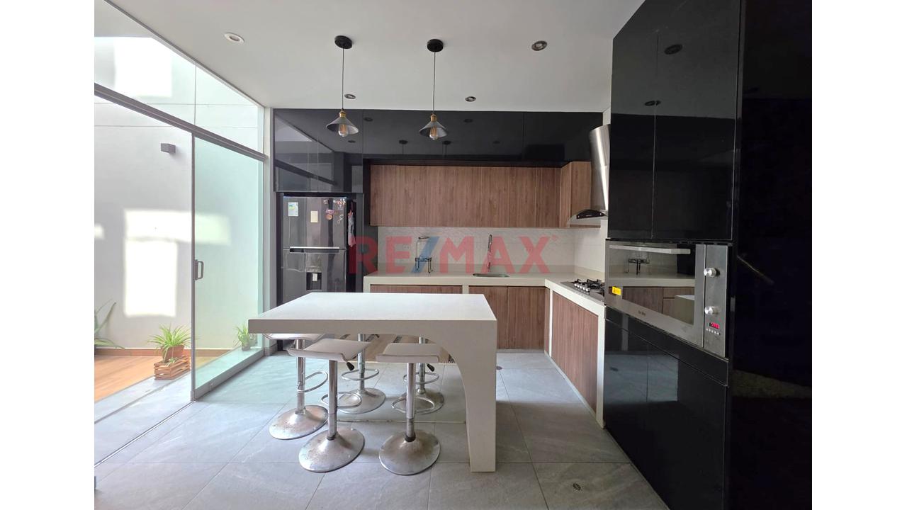 Oportunidad Unica Casa Moderna Exclusiva  En Venta ​✨ En Bulevard Park Plaza A Precio De Ocasion - 5